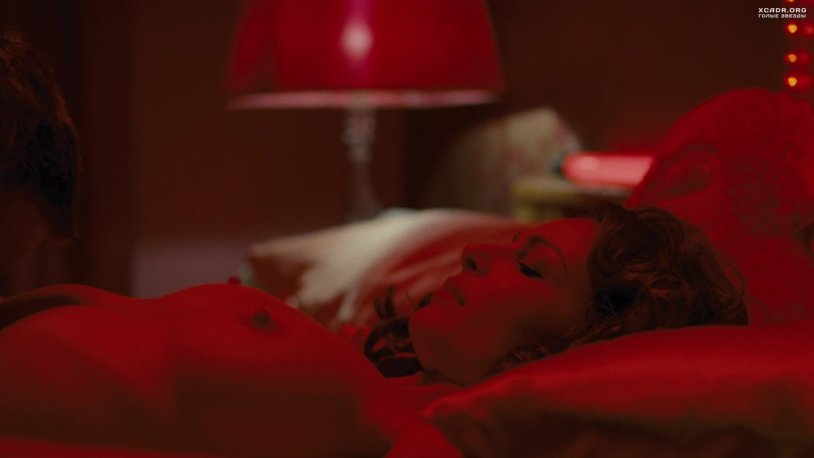 Violanta Plachido figure