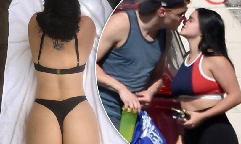 Princesses Disney Ariel and Eric Mermaid