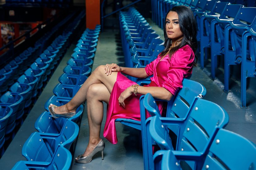 Sidney Mclaflin in a swimsuit