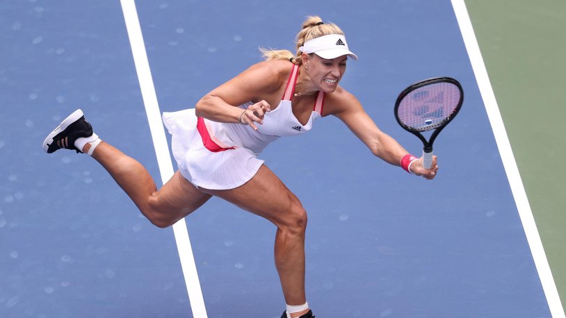 Tennis player Angelica 100 years old St. Petersburg