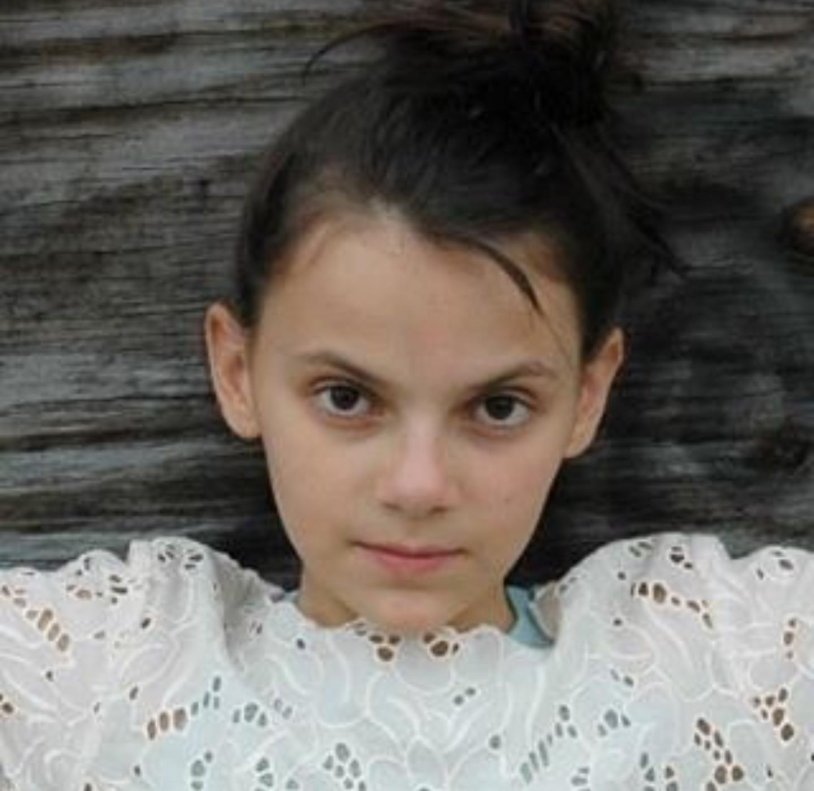 Dafne Keen Hot