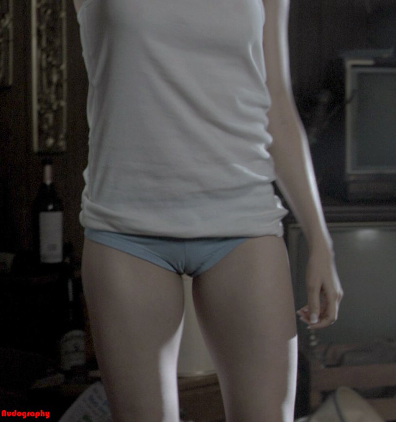 Actress Megan Bun naked