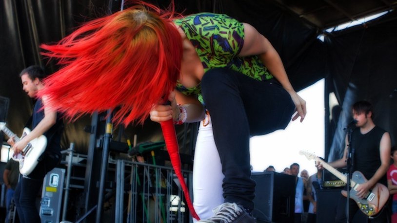 Red -haired soloist of the American punk group