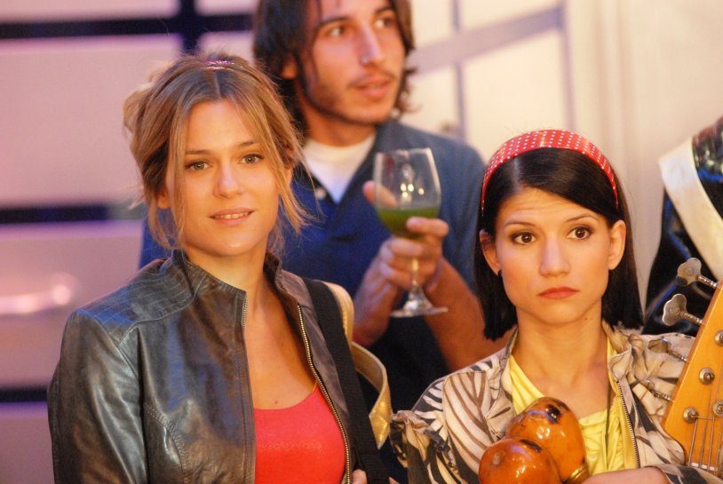 Camila Bordonaba and Natalya Oreiro photo