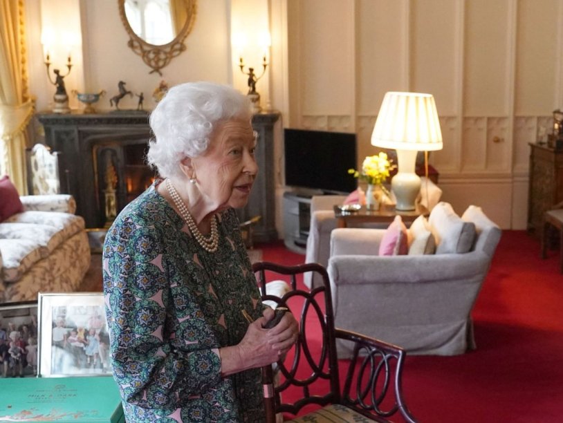 Tiara Elizabeth 2 at the wedding