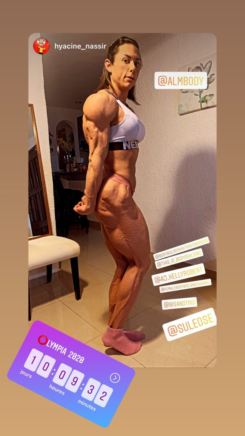 Bodybuilding woman