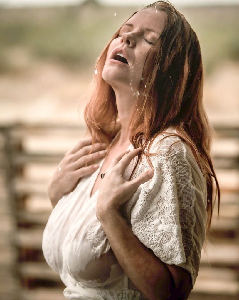 Jenny McCarthy Figure