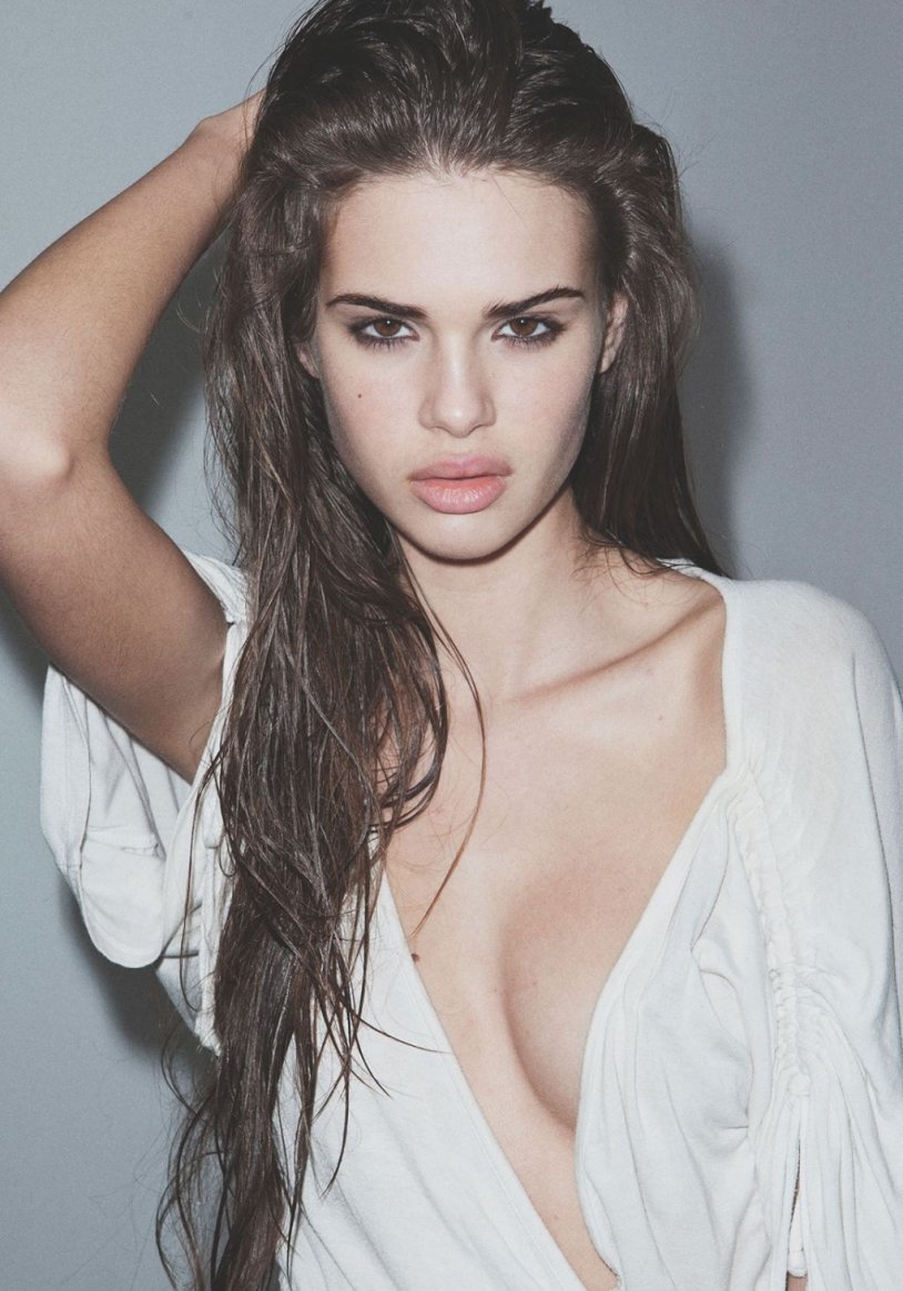 Zoe Mantzakanis Lingerie