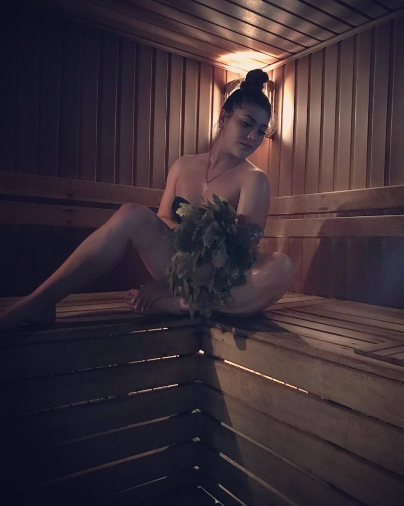 Grace Vanderwall American singer