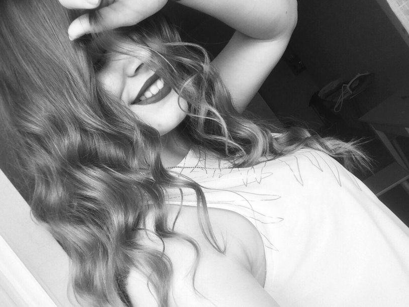 Anastasia Volkonskaya-Rishetova Nude