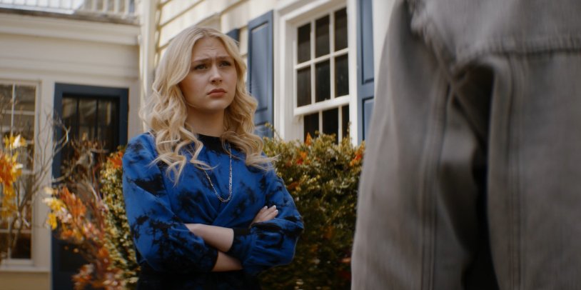 Natalie Elin Lind chest