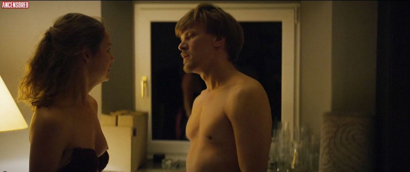 Yutta-Merle Burnsen Naked