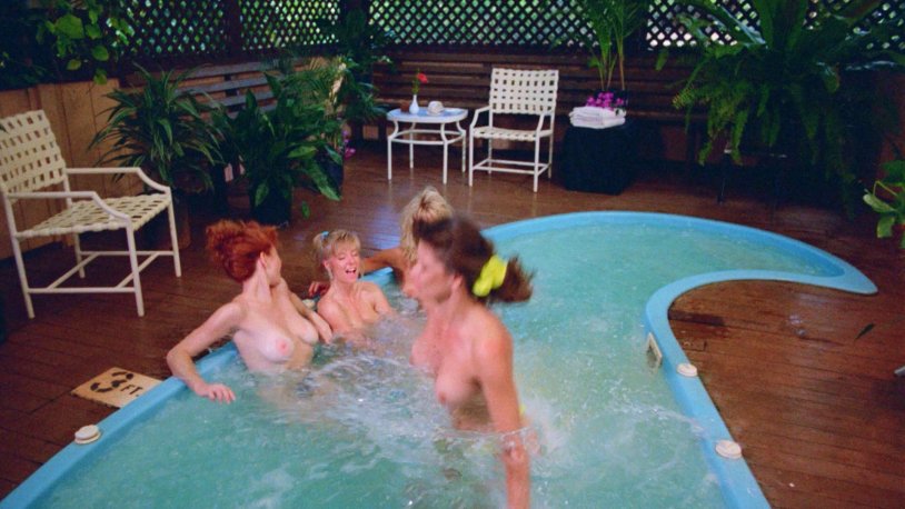 Girls in the Sauna basin