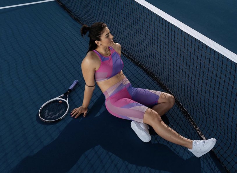 Bianca Andreesku is hot