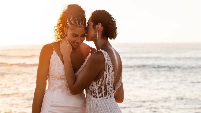 Candice Parker and Anna Petrakova