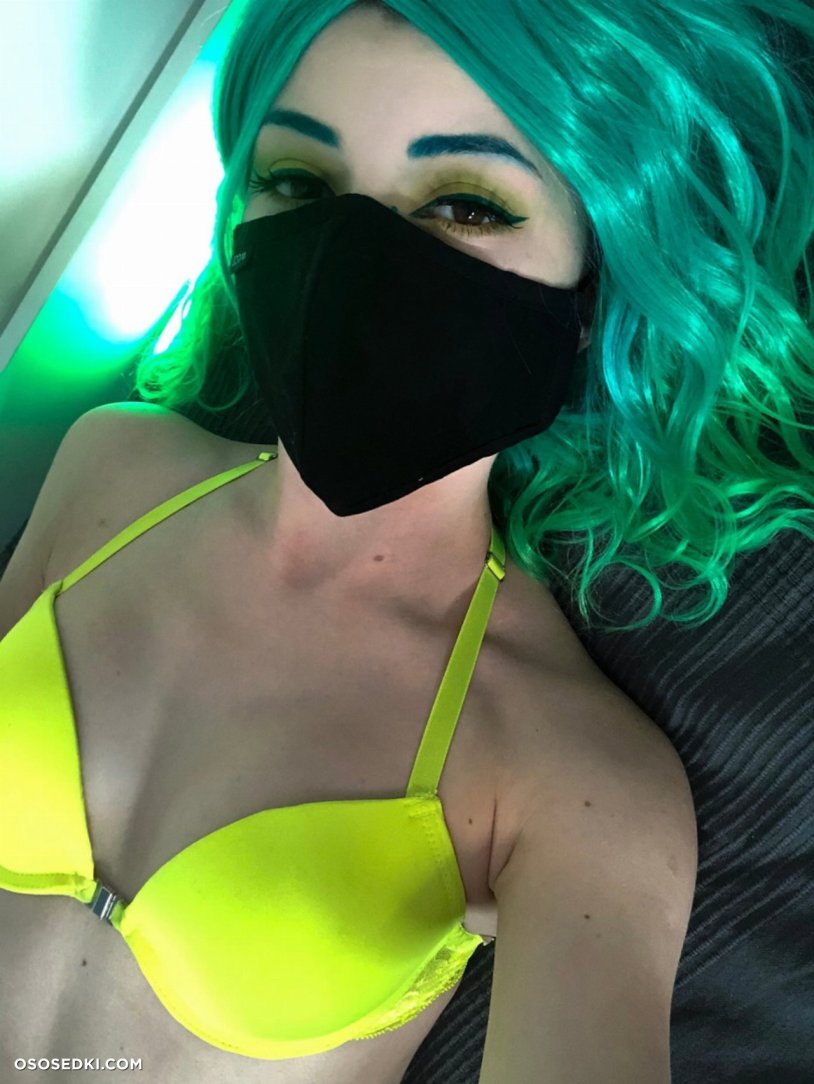 Olyasha in a green bra