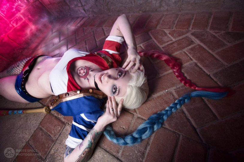 Pole button without background white