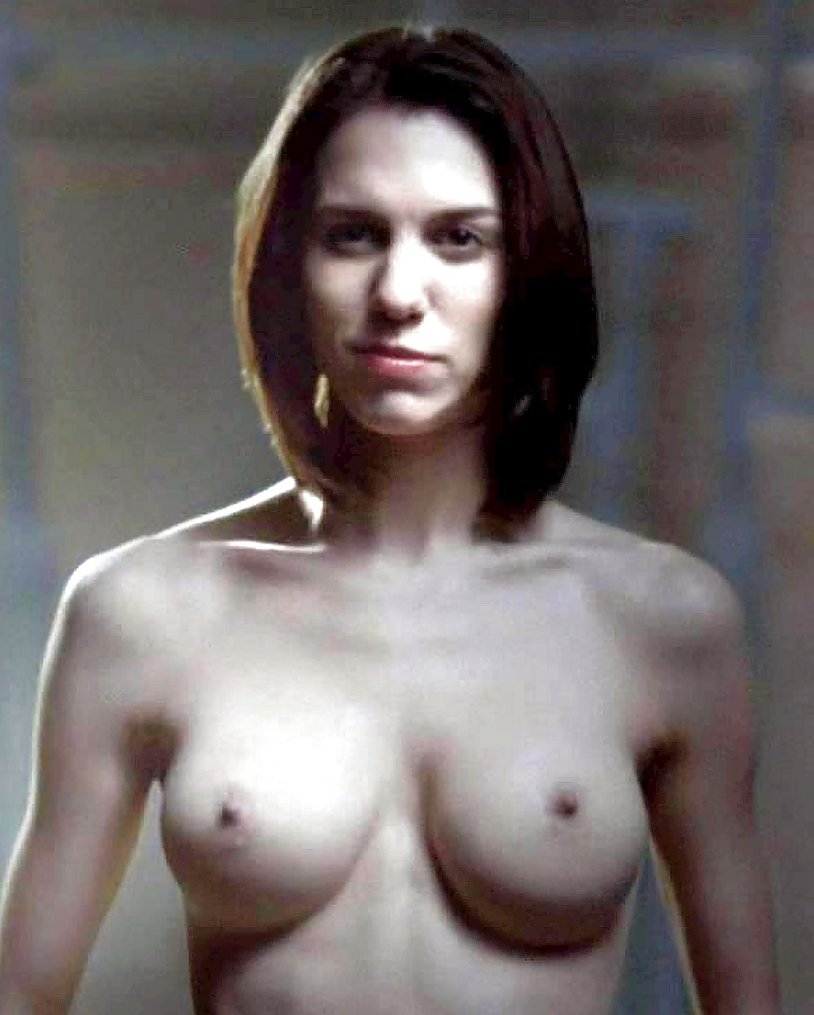 Christie Carlson Romano Nude