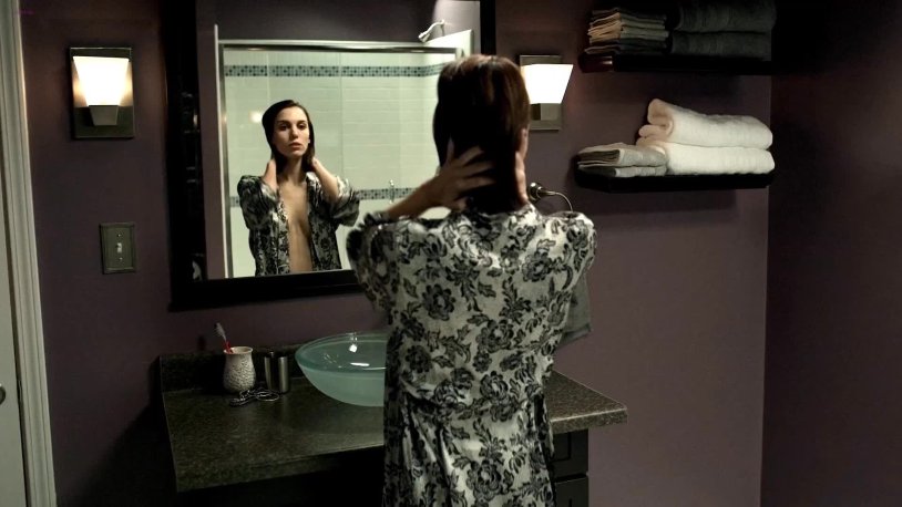 The erotic mirror The Erotic Mirror 2002