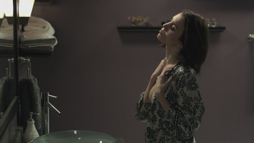 Christie Carlson Romano Naked