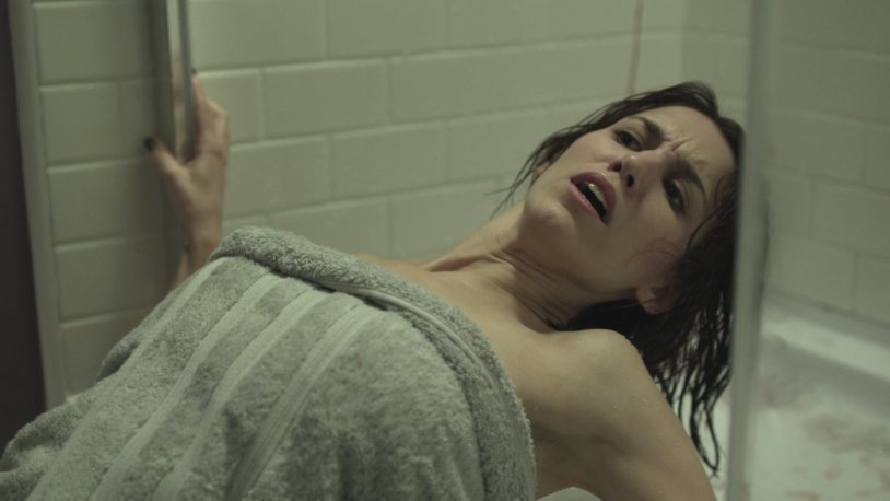 Christie Carlson Romano Hot