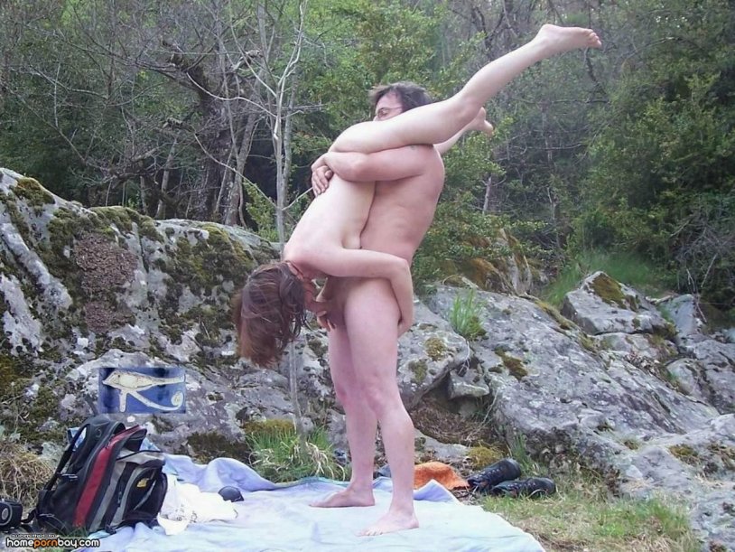Naked women in nature spied