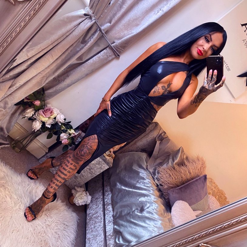 Natalie Mendes porn actress