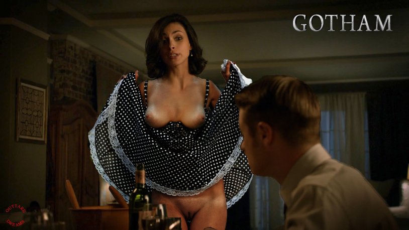 Morena baccarin nudes
