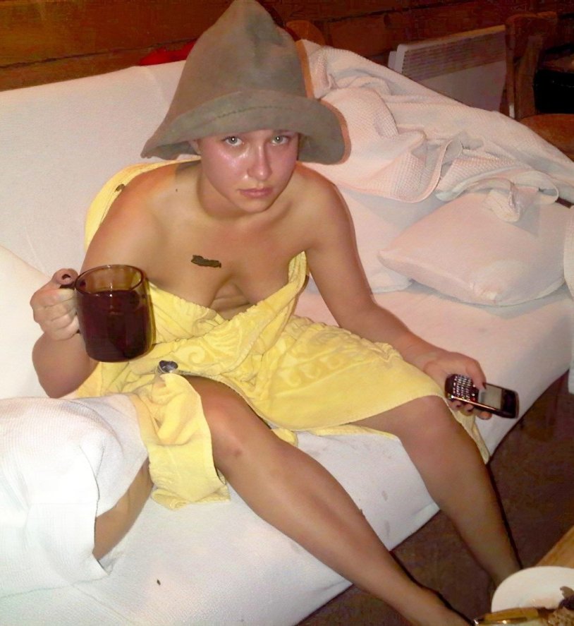 Hayden Panetteri Naked