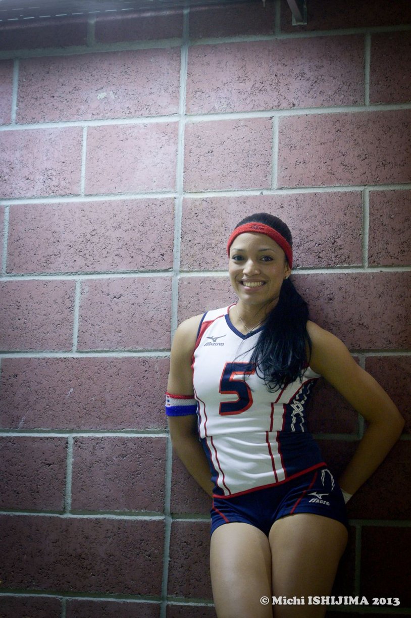 Alin Cohen. Beauty, model, blogger. Photo collection. Instasamki Yandex Zen