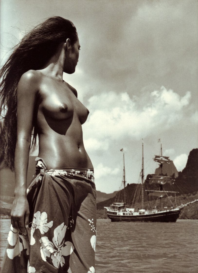Polynesian girls nude