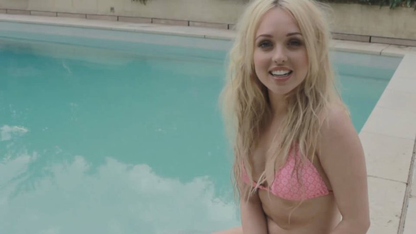 Adriana Chechik Gabriella Paltrova