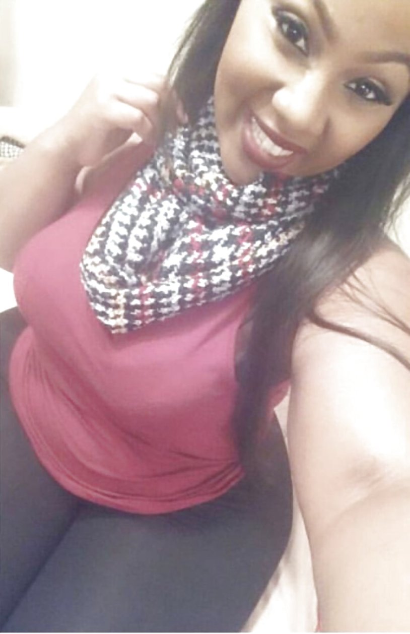 Plus Size Nzinga Imani in linen