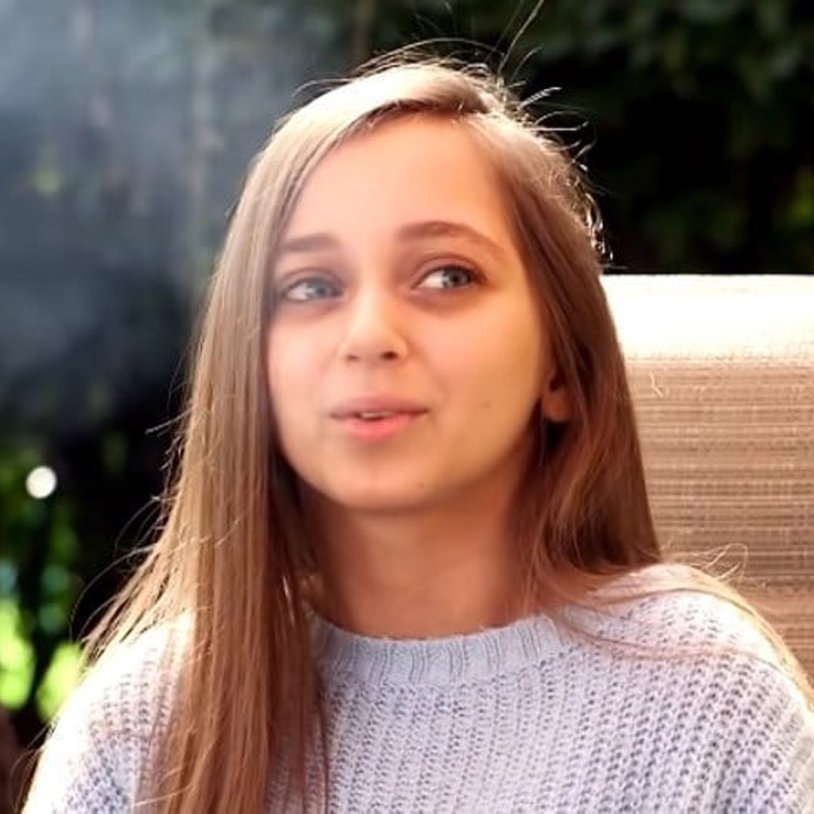 Eddison Ray in underwear