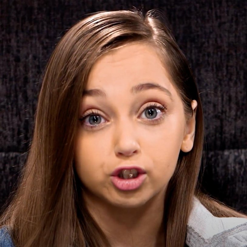 Form of cyclists of the Columbia team