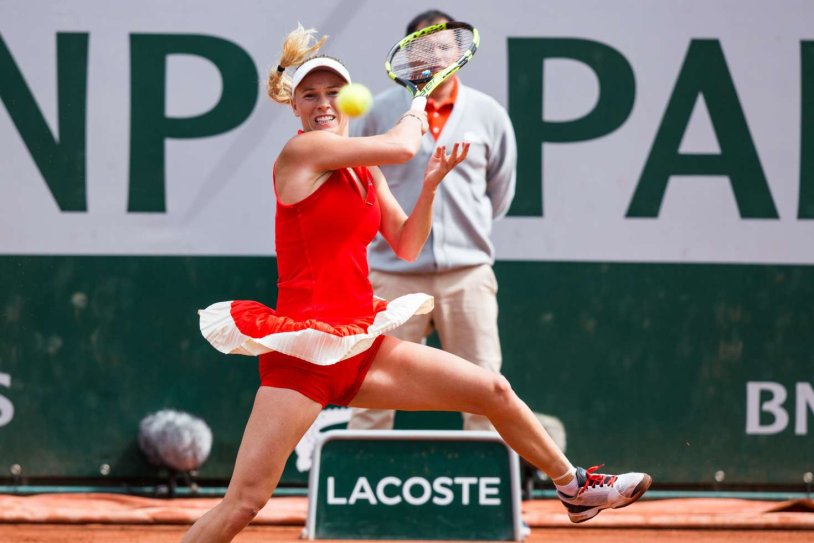 Maria Zvonareva legs