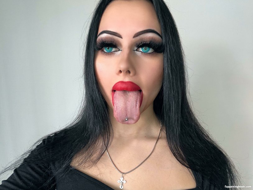 Alison Tyler Nurse is tender, blowjob