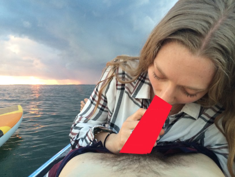 Amanda Seyfrid on boat 18