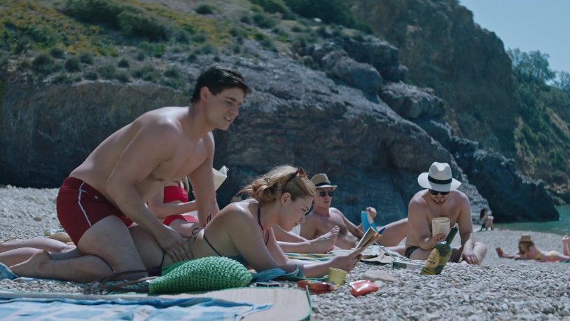 Florence I drink photo shoot