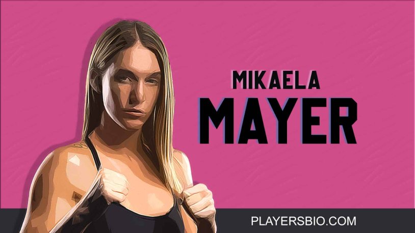 Michaela Conlin Bikini