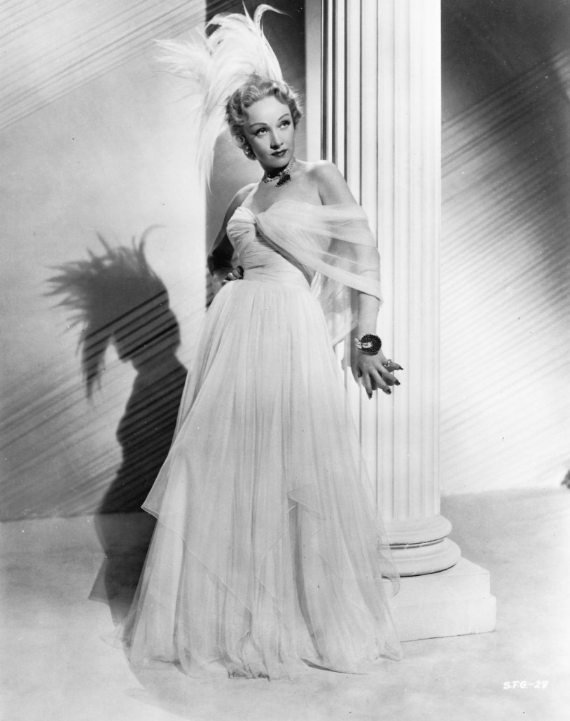 Marlene Dietrich Style