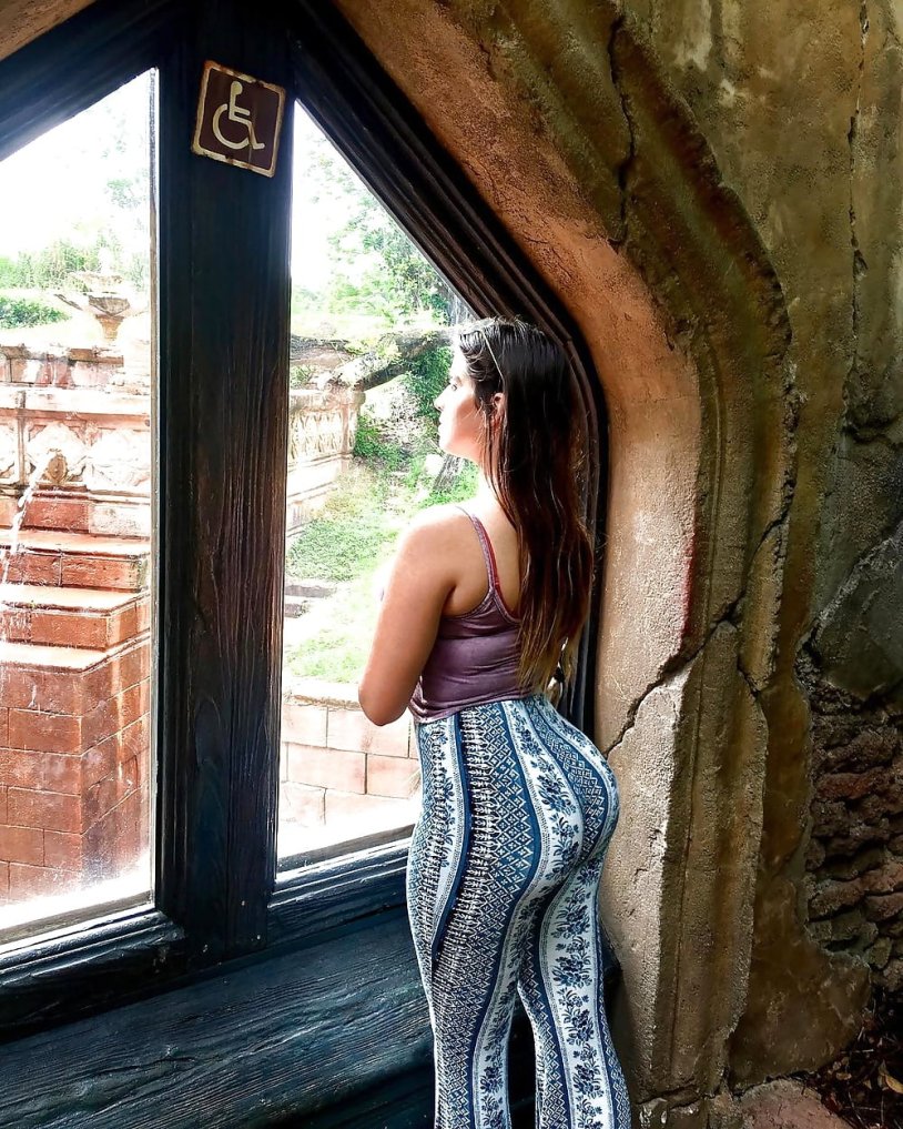 Theodora moutinho drain