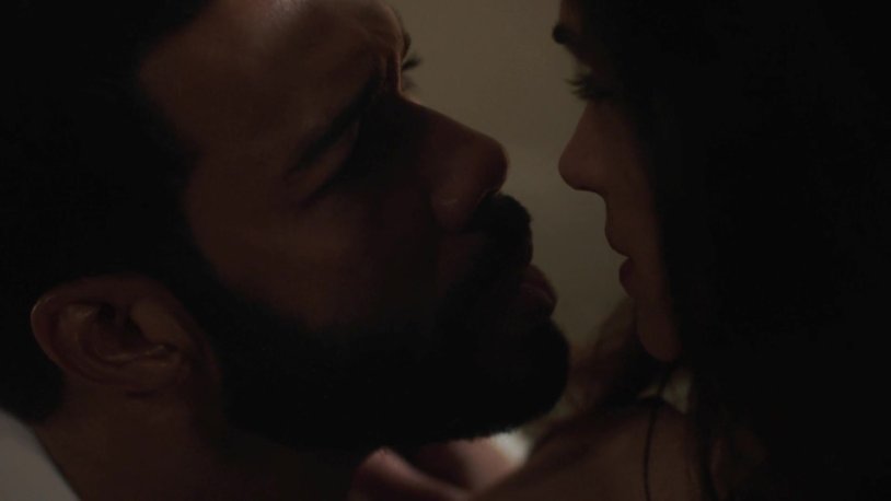 Netari Nutonon and Lela Loren Sex Kino