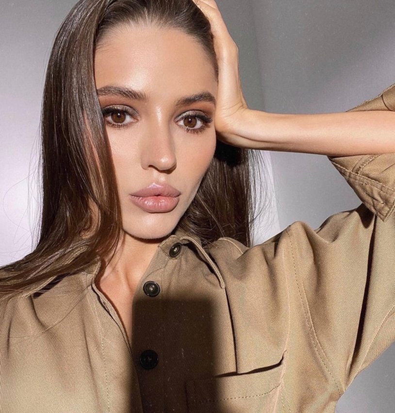 Victoria Isakova in underwear