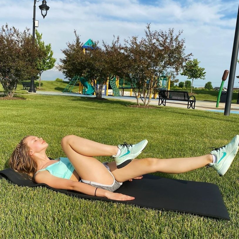 Angelpolikarpova 2021