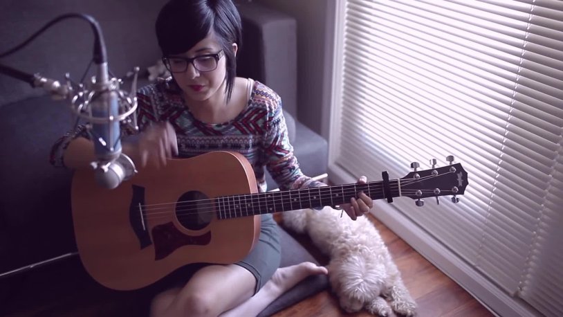 Daniela Lapovka in the pool