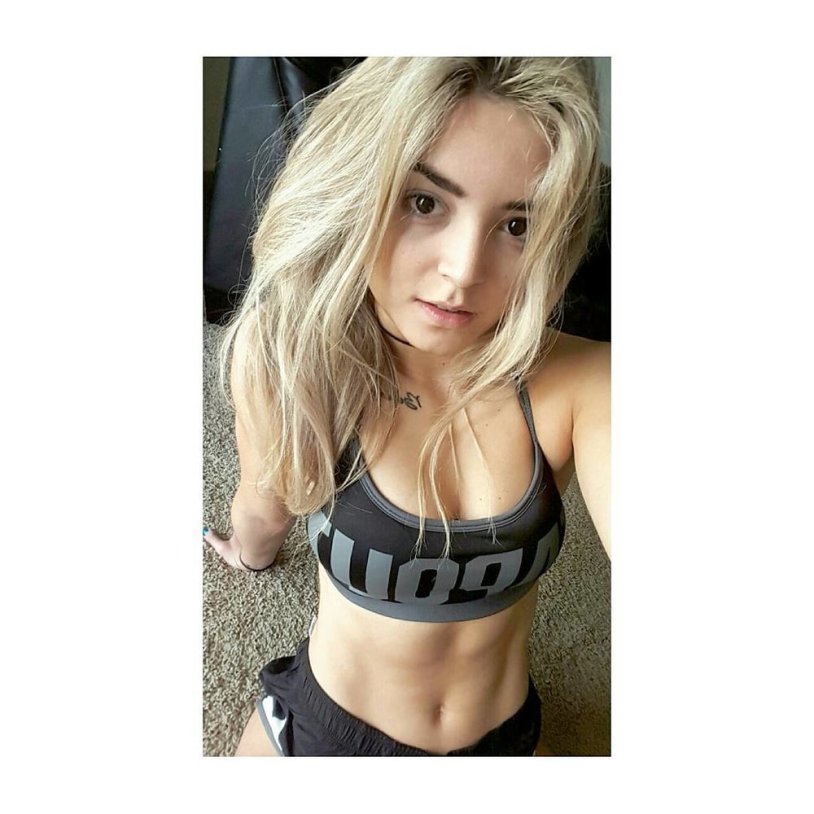 Nina Volkov porn actress