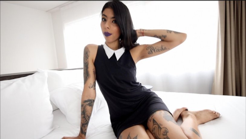 Charlotte Jaconelli Naked