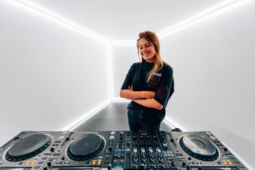 Charlotte vassallo naked