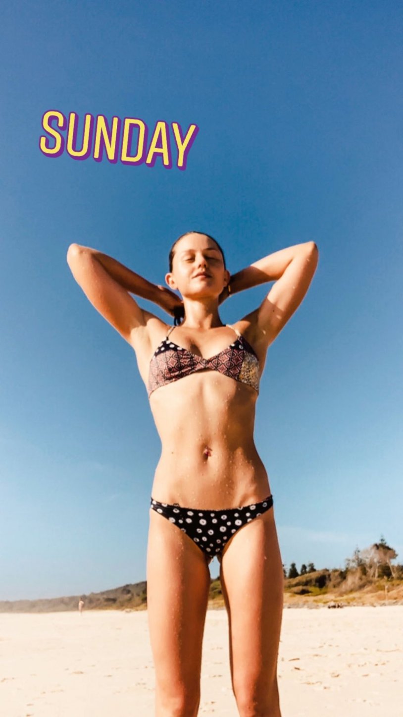 Isabelle Kornish ISABELLE Cornish